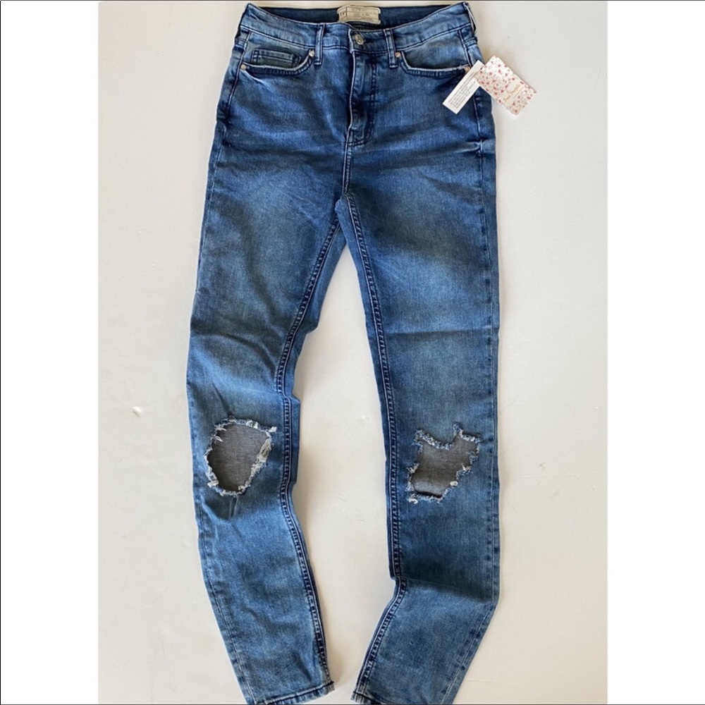 NWT Free people blue knee hole skinny jeans